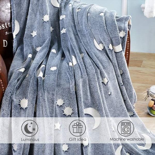 BlanketFastFingers, darilni set z odejo, ki se sveti v temi in interaktivno igračo GRATIS - Image 8