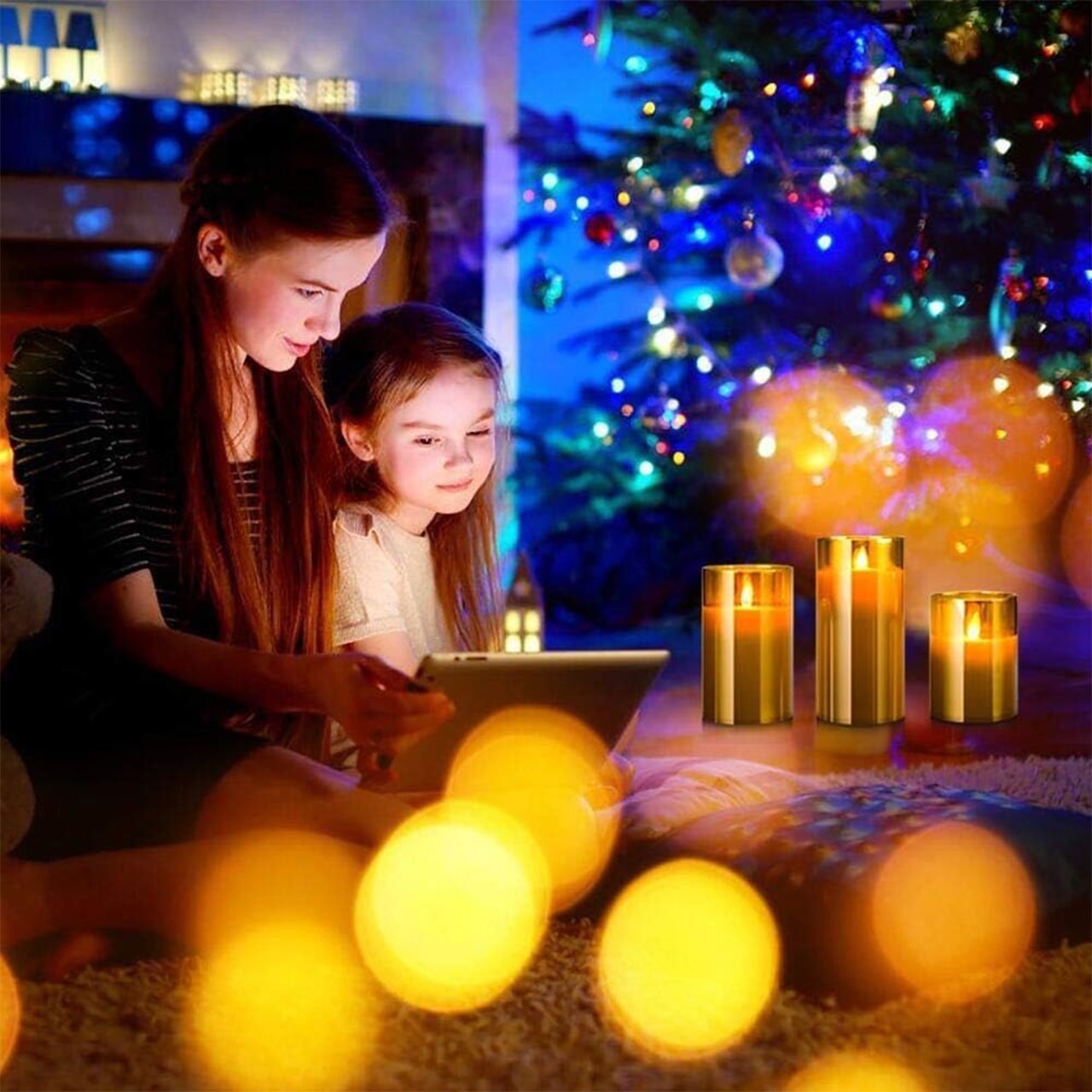 Zlate sveče s toplim rumenim plamenov ustvarijo čudovit ambient!