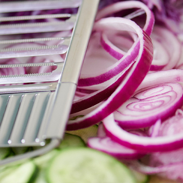 MultiSlicer, večnamenski rezalnik zelenjave z ergonomskim držalom in 3 različnimi rezili - Image 2