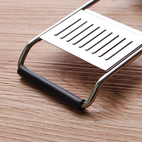 MultiSlicer, večnamenski rezalnik zelenjave z ergonomskim držalom in 3 različnimi rezili - Image 3