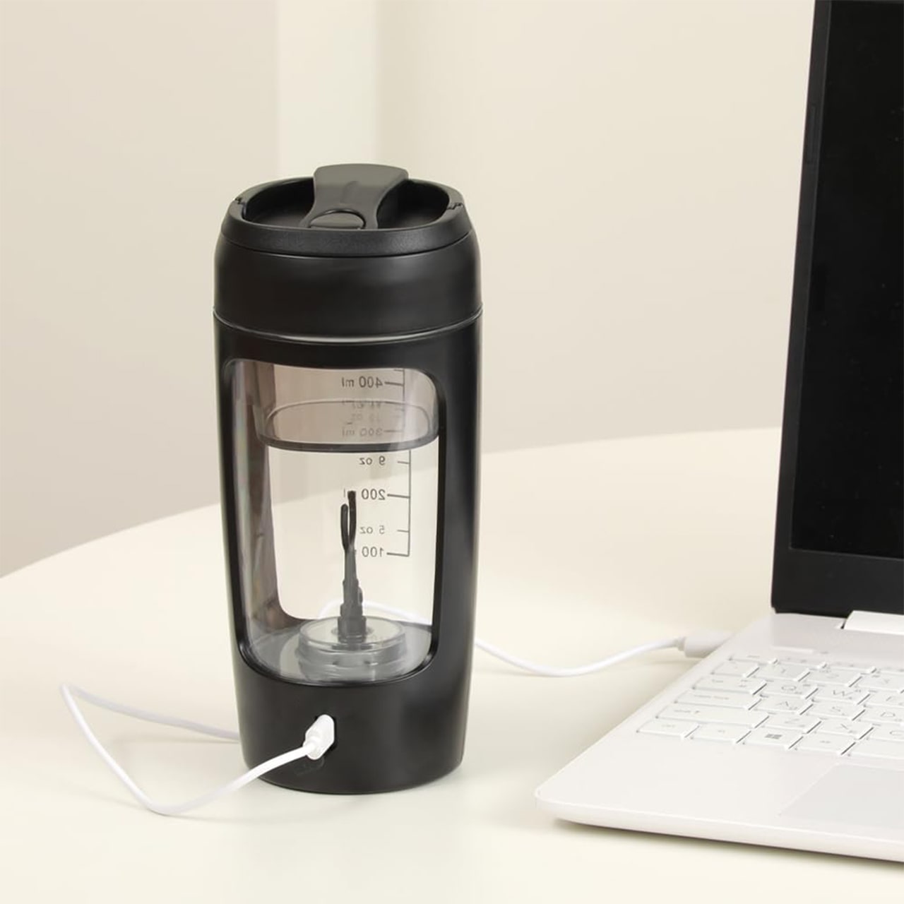 ProteinShaker, električni shaker s posodico, ki je hkrati tudi steklenička - Image 8
