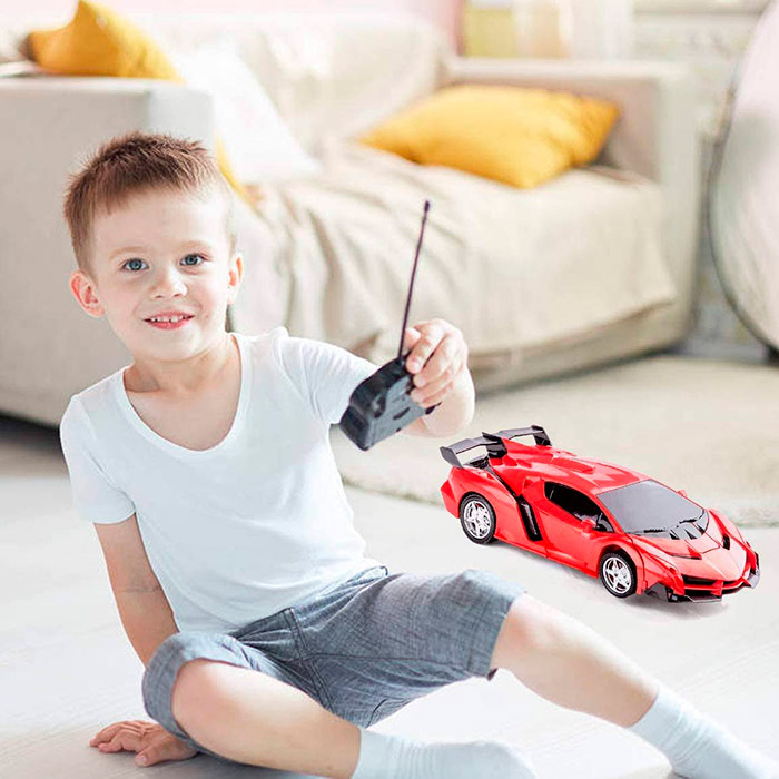 RoboAuto, avto, ki se spremeni v robota - Image 4