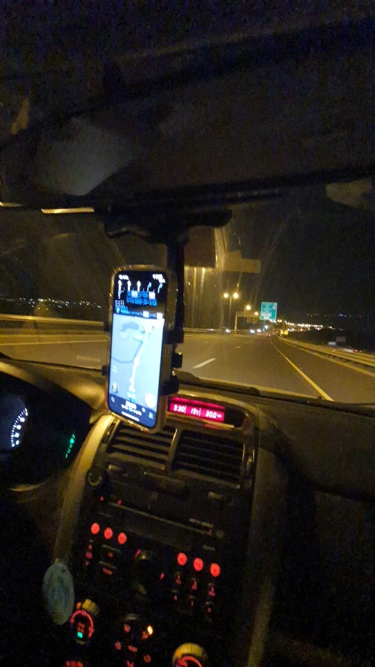 RotatableCarHolder, 360-stopinjski nosilec za telefon, ki ga namestite na vzvratno ogledalo - Image 4