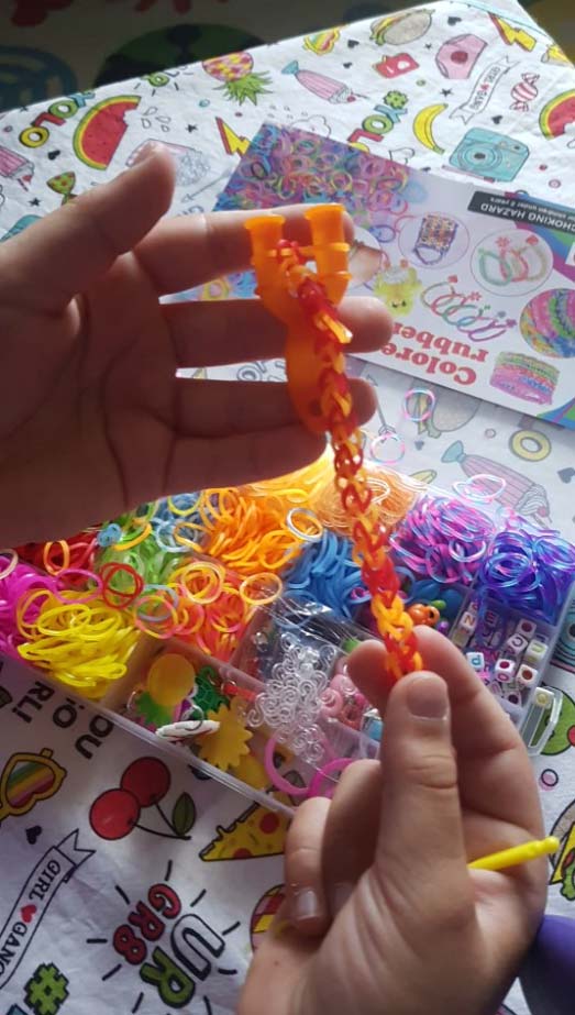 RubberBands, set za izdelavo zapestnic, obeskov in ostalih dodatkov - Image 9