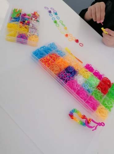 RubberBands, set za izdelavo zapestnic, obeskov in ostalih dodatkov - Image 10
