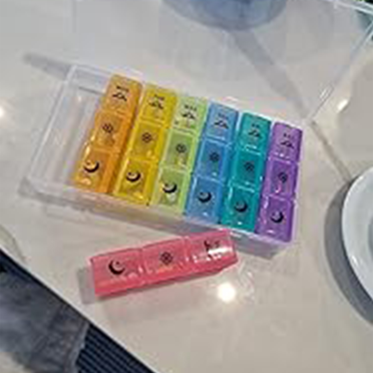 WeeklyBox, organizator za tablete, prehranska dopolnila ali vitamine